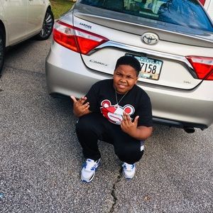 Meet your Posher, Jakyren